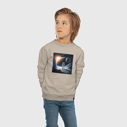 Свитшот хлопковый детский Человек в космосе, цвет: миндальный — фото 2