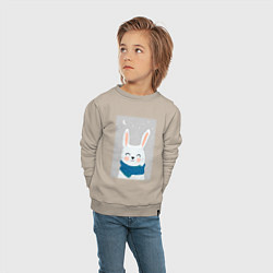 Свитшот хлопковый детский Снежный кролик с шарфом, цвет: миндальный — фото 2