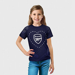 Футболка детская Лого Arsenal в сердечке на фоне мячей, цвет: 3D-принт — фото 2