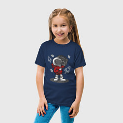 Футболка хлопковая детская Космонавт с магнитофоном, цвет: тёмно-синий — фото 2