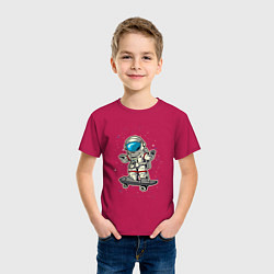 Футболка хлопковая детская Космонавт на скейте, цвет: маджента — фото 2