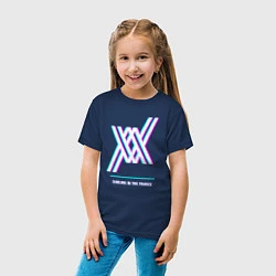 Футболка хлопковая детская Символ Darling in the FranXX в стиле glitch, цвет: тёмно-синий — фото 2