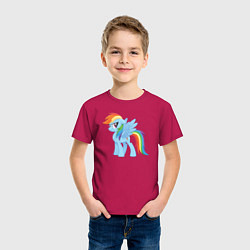 Футболка хлопковая детская Рейнбоу Дэш из My Little Pony в кино, цвет: маджента — фото 2