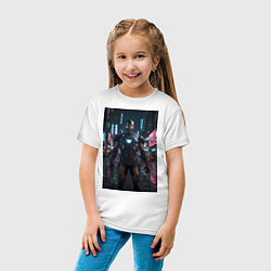 Футболка хлопковая детская Железный человек посреди ночного города, цвет: белый — фото 2
