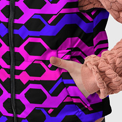 Детский жилет Розовые техно полосы на чёрном фоне, цвет: 3D-черный — фото 2