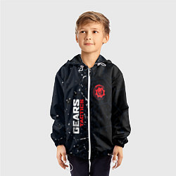 Ветровка с капюшоном детская Gears of War красно-белой лого на темном фоне, цвет: 3D-белый — фото 2