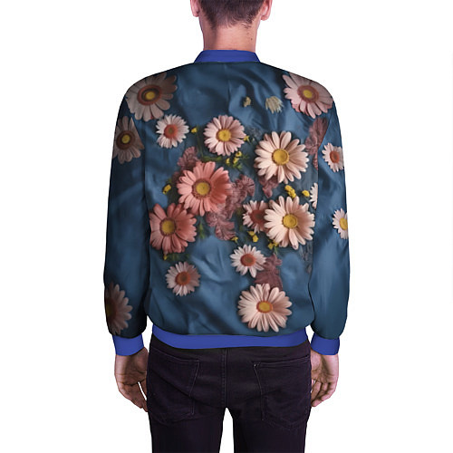 Мужской бомбер Хризантемы на джинсе / 3D-Синий – фото 4