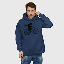 Толстовка оверсайз мужская Ежик на велосипеде, цвет: тёмно-синий — фото 2