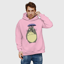 Толстовка оверсайз мужская Тоторо под зонтом, цвет: светло-розовый — фото 2