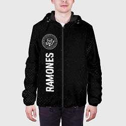 Куртка с капюшоном мужская Ramones glitch на темном фоне по-вертикали, цвет: 3D-черный — фото 2