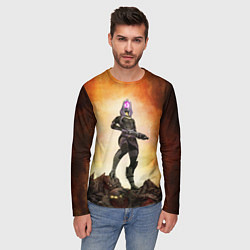 Лонгслив мужской Кварианка стоит на горе трупов в свете огня, цвет: 3D-принт — фото 2