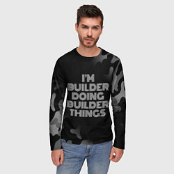 Лонгслив мужской Im builder doing builder things: на темном, цвет: 3D-принт — фото 2