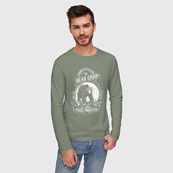 Лонгслив хлопковый мужской Bear Camp Free Forever, цвет: авокадо — фото 2