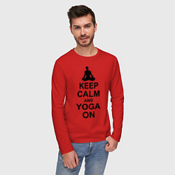 Лонгслив хлопковый мужской Keep Calm & Yoga On, цвет: красный — фото 2