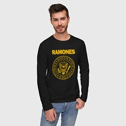 Лонгслив хлопковый мужской RAMONES, цвет: черный — фото 2