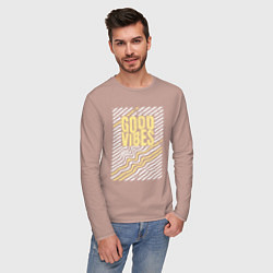 Лонгслив хлопковый мужской Good vibes и полосы, цвет: пыльно-розовый — фото 2