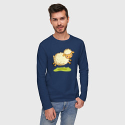 Лонгслив хлопковый мужской Весёлая овечка, цвет: тёмно-синий — фото 2