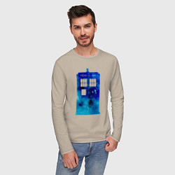 Лонгслив хлопковый мужской Space tardis, цвет: миндальный — фото 2