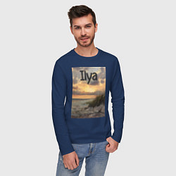 Лонгслив хлопковый мужской Ilya закат, цвет: тёмно-синий — фото 2