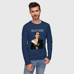 Лонгслив хлопковый мужской Билли Айлиш в черном костюме, цвет: тёмно-синий — фото 2