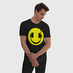 Пижама хлопковая мужская Смайлик-наушники, цвет: черный — фото 2