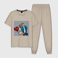 Пижама хлопковая мужская Пара влюбленных с шариком, цвет: миндальный