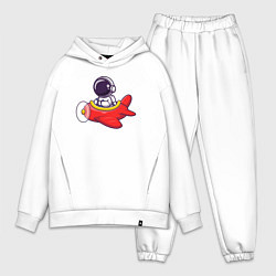 Мужской костюм оверсайз Космонавт в самолёте