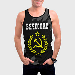 Майка-безрукавка мужская Вячеслав и желтый символ СССР со звездой, цвет: 3D-черный — фото 2