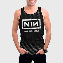 Майка-безрукавка мужская Nine Inch Nails с потертостями на темном фоне, цвет: 3D-черный — фото 2