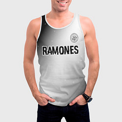 Майка-безрукавка мужская Ramones glitch на светлом фоне: символ сверху, цвет: 3D-белый — фото 2