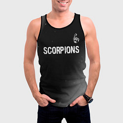 Майка-безрукавка мужская Scorpions glitch на темном фоне: символ сверху, цвет: 3D-черный — фото 2