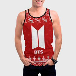 Майка-безрукавка мужская Новогодний BTS с оленями, цвет: 3D-черный — фото 2