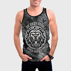 Майка-безрукавка мужская Не буди лихо пока оно тихо - медведь русич, цвет: 3D-черный — фото 2