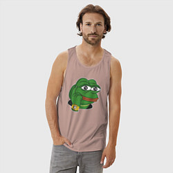 Майка мужская хлопок Пепе Лягушонок советует думать, цвет: пыльно-розовый — фото 2