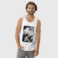 Майка мужская хлопок Кот в ретро консолях, цвет: белый — фото 2