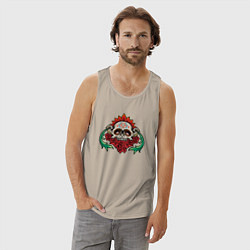 Майка мужская хлопок Розы и черепок, цвет: миндальный — фото 2