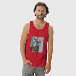 Майка мужская хлопок Олень и птица живопись, цвет: красный — фото 2