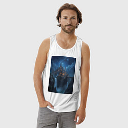 Майка мужская хлопок Замок Хогвартс под звездным небом, цвет: белый — фото 2