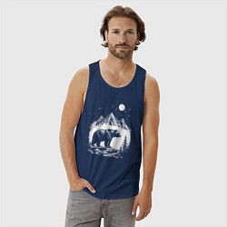 Майка мужская хлопок Ночная симфония гор и медведя, цвет: тёмно-синий — фото 2