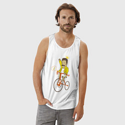 Майка мужская хлопок Фредди на велосипеде, цвет: белый — фото 2