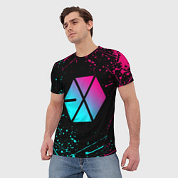 Футболка мужская EXO BAND NEON LOGO НЕОНОВЫЕ БРЫЗГИ КРАСОК, цвет: 3D-принт — фото 2