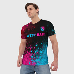 Футболка мужская West Ham - neon gradient: символ сверху, цвет: 3D-принт — фото 2