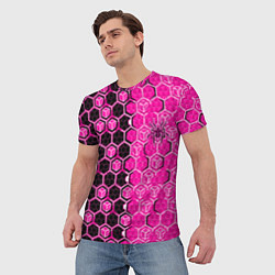 Футболка мужская Техно-киберпанк шестиугольники розовый и чёрный с, цвет: 3D-принт — фото 2
