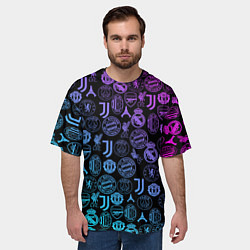 Футболка оверсайз мужская ЛОГО ФУТБОЛЬНЫХ КОМАНД НЕОН, цвет: 3D-принт — фото 2