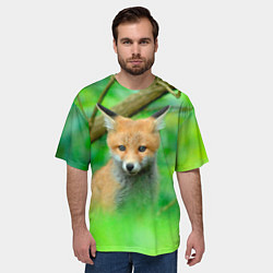 Футболка оверсайз мужская Лисенок в зеленом лесу, цвет: 3D-принт — фото 2