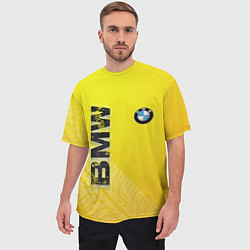 Футболка оверсайз мужская BMW СЛЕДЫ ШИН БМВ, цвет: 3D-принт — фото 2