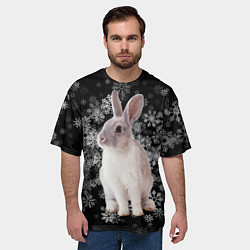 Футболка оверсайз мужская Кролик и пушистые снежинки, цвет: 3D-принт — фото 2