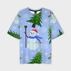 Мужская футболка оверсайз Снеговики с новогодними елками паттерн