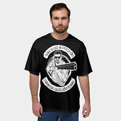 Футболка оверсайз мужская Человек с ружьём, цвет: 3D-принт — фото 2