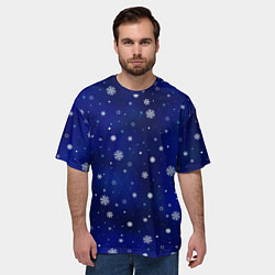 Футболка оверсайз мужская Тёмный синий паттерн со снежинками, цвет: 3D-принт — фото 2